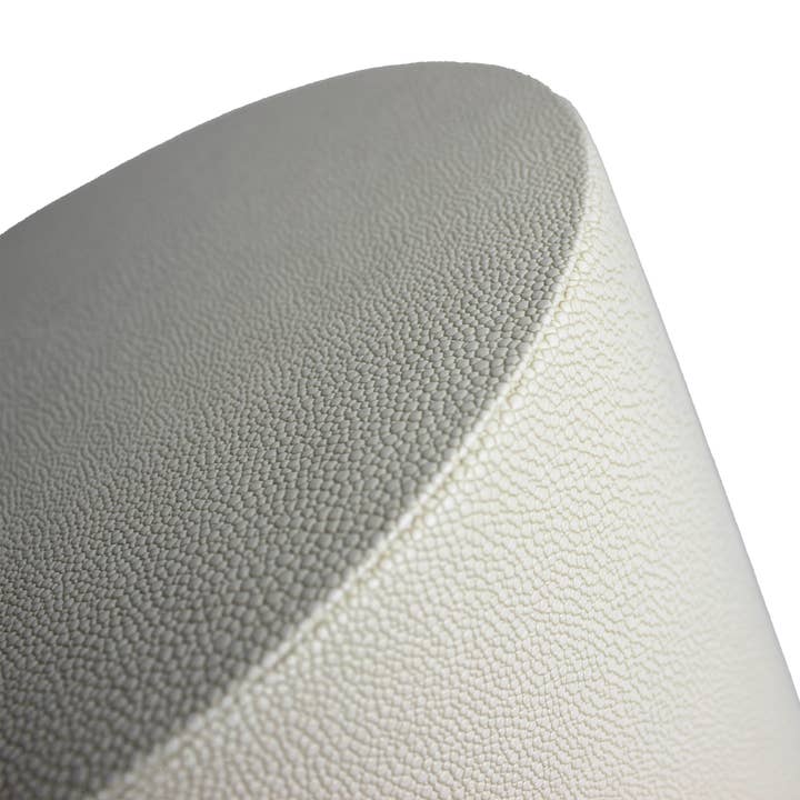 Signature Home Collection GmbH - Wholesale Trashcan/Trash Bin - Round wastebasket faux leather cream stingray coated 22xH285