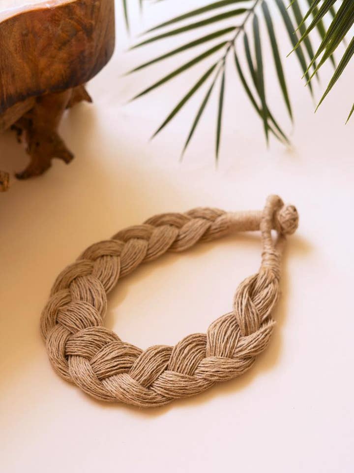 NATURAL JUTE BRAIDED NECKLACE for wholesale by Kalalou