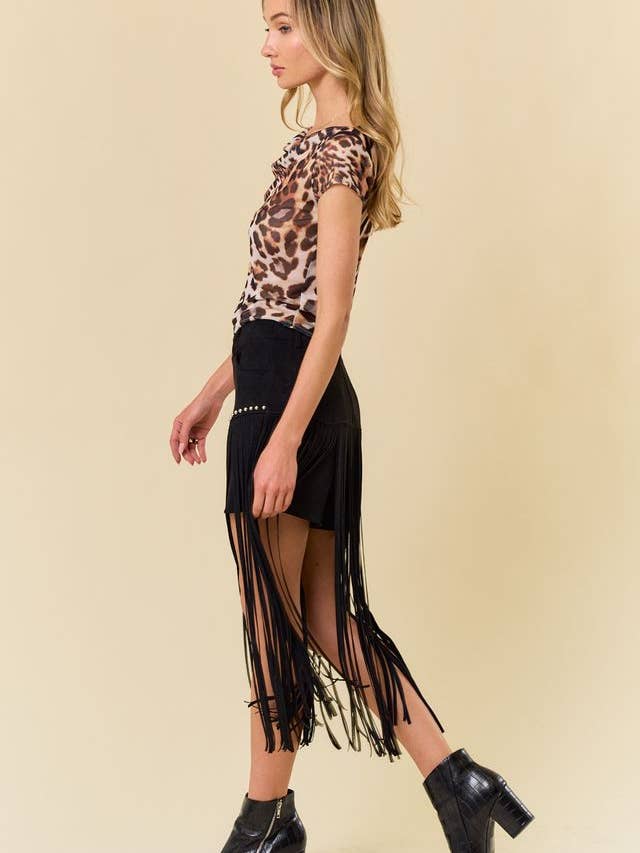 Saints & Hearts - Venta al por mayor Pantalones cortos - Mujer - PANTALONES CORTOS NEGROS DE GAMUZA SINTÉTICA CON FLECOS LARGOS SIP6355A5