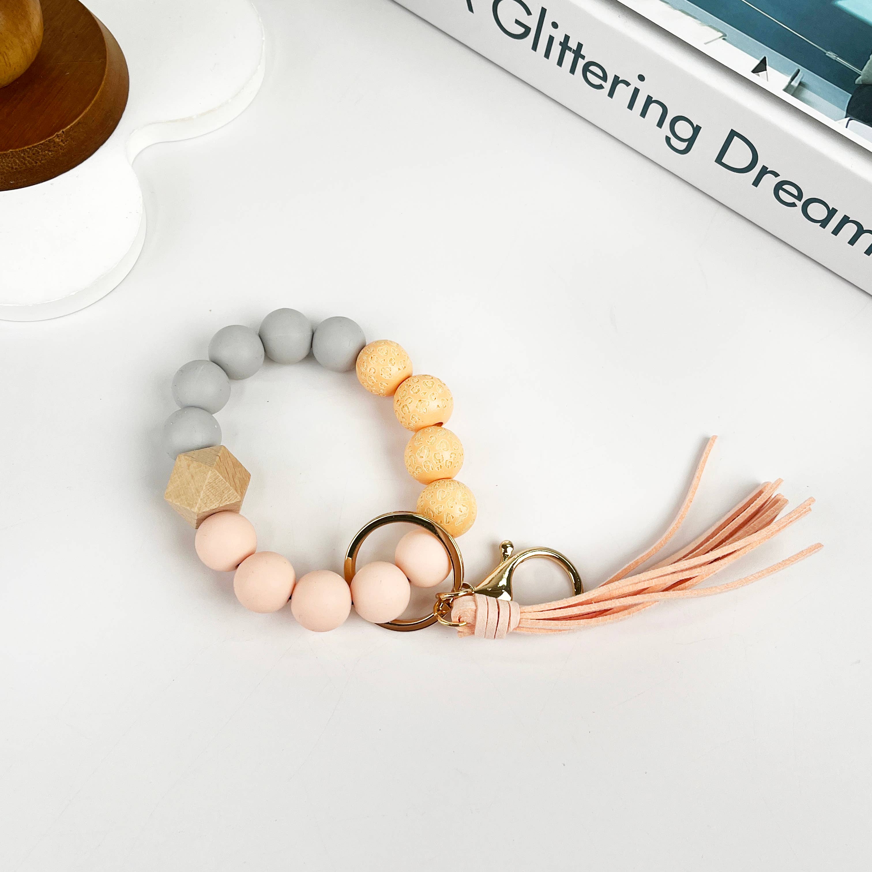 SoapElenGlen - Vendita all'ingrosso Bracciale portachiavi - Bracciale con perline di legno e silicone con portachiavi da polso5