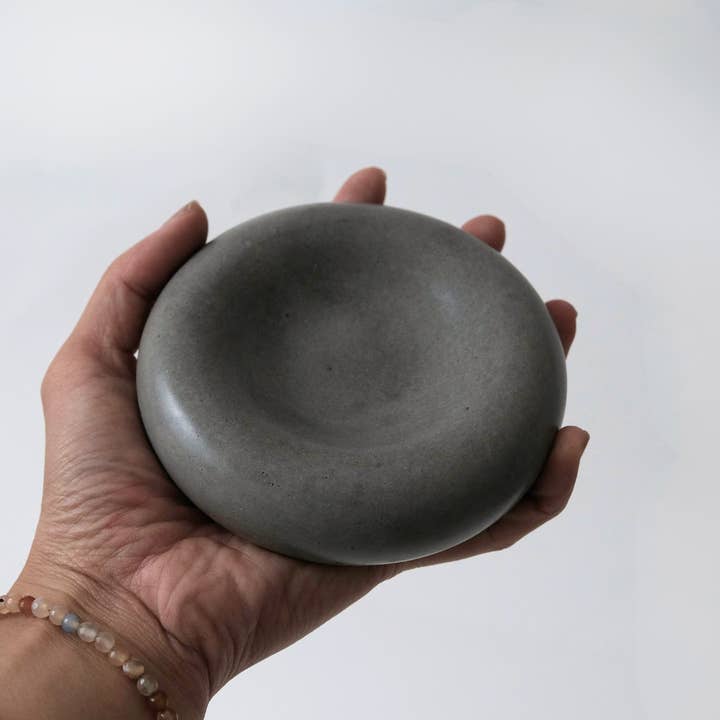 Mindful Cements - Wholesale Decorative plate/dish/bowl - Stone Pebble Dish4