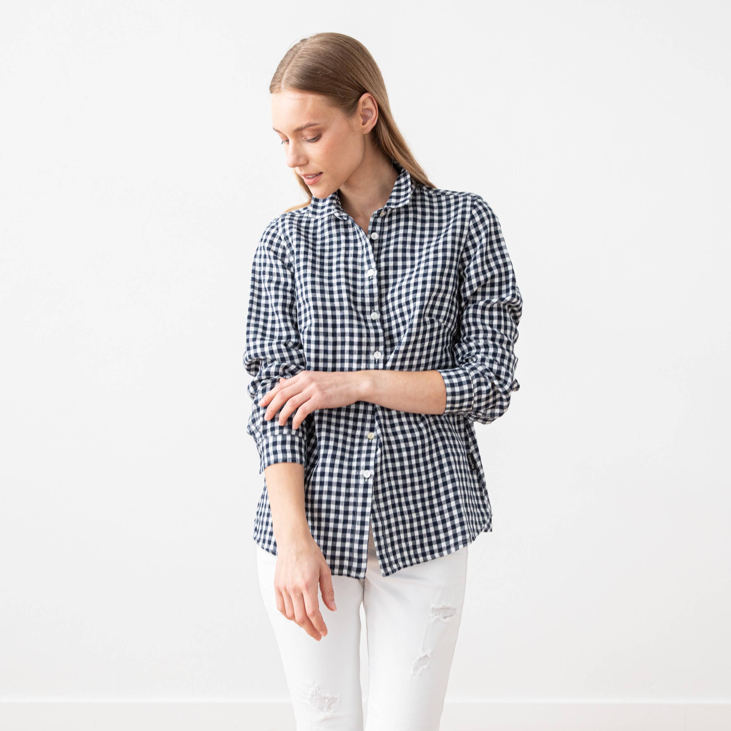 LinenMe - Vente Chemise à col boutonné – femme - Chemise en lin bleu marine à carreaux Ernesto4