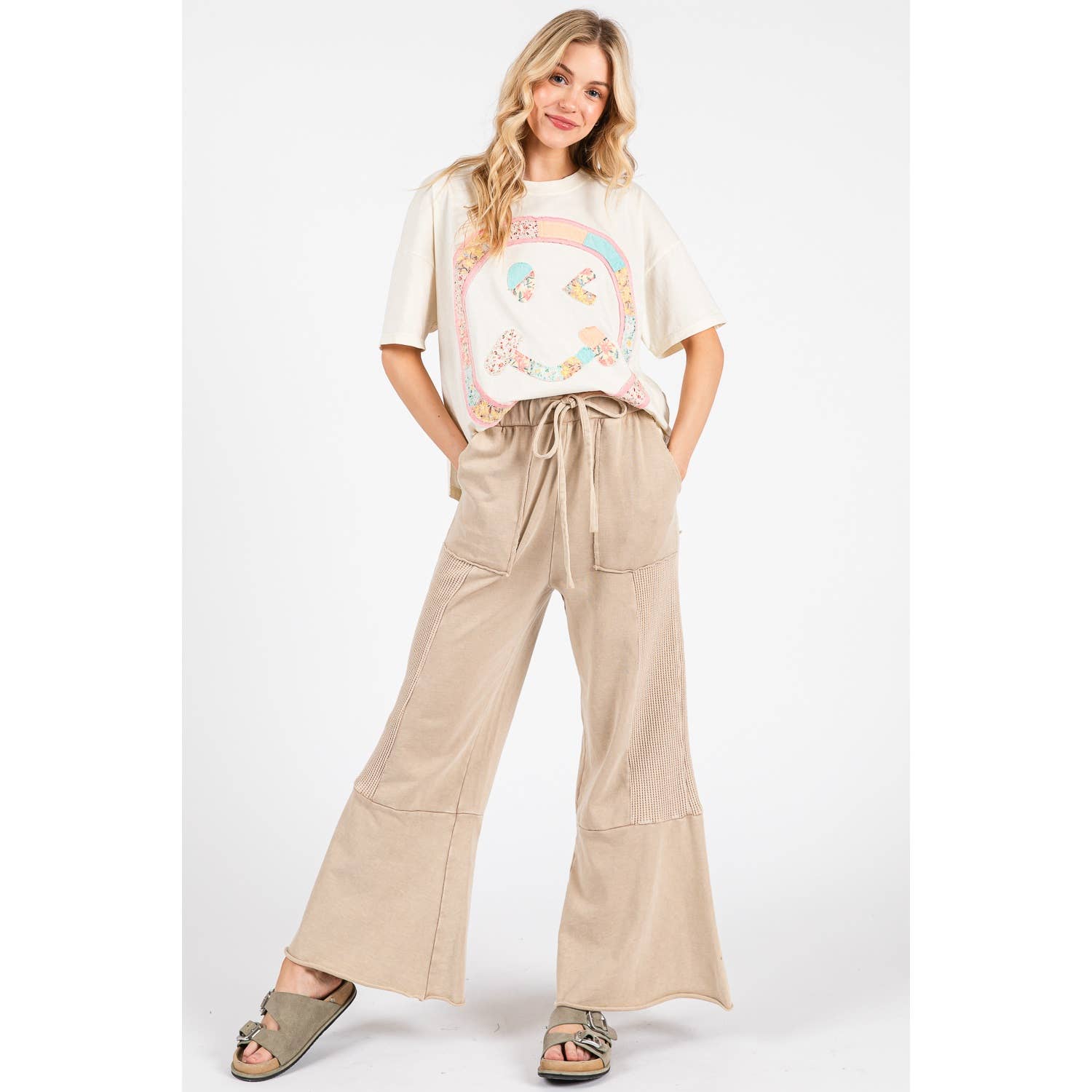 Sage + Fig - Vendita all'ingrosso Pantalone - Donna - PANTALONI A ZAMPA CON PANNELLI LAVATI VINTAGE (SP7618)17