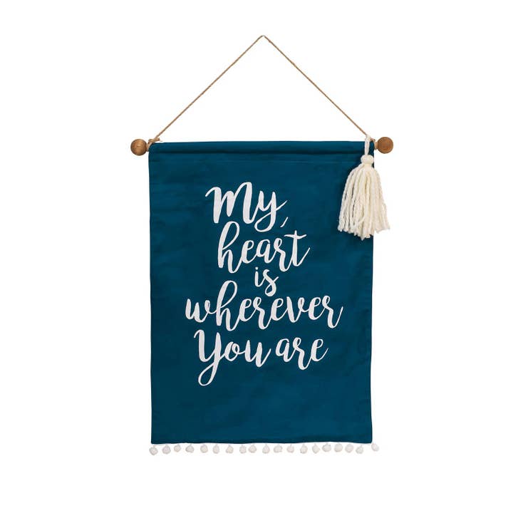 Tenture murale en tissu My Heart pour la vente par CWI Gifts