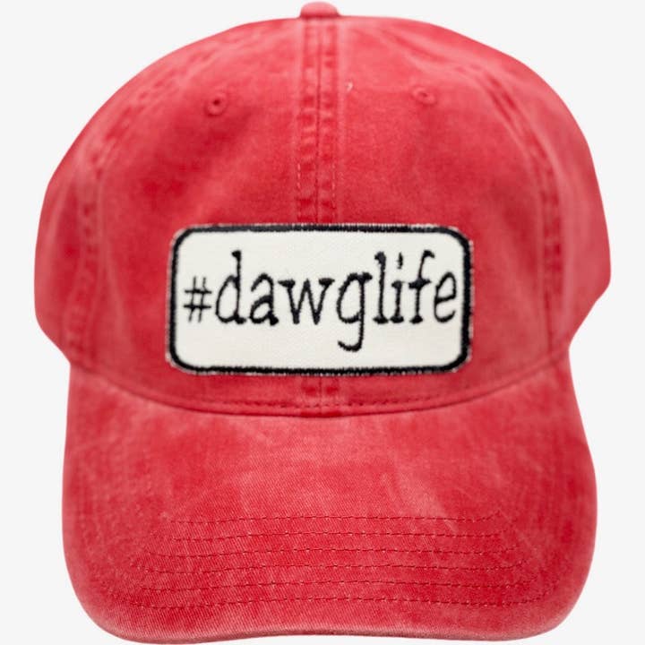 Broderad hatt- #Dawglife för wholesale av Studio S Designs