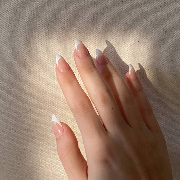 Reusable Press On Nails - Classic French for wholesale by Nailuxe