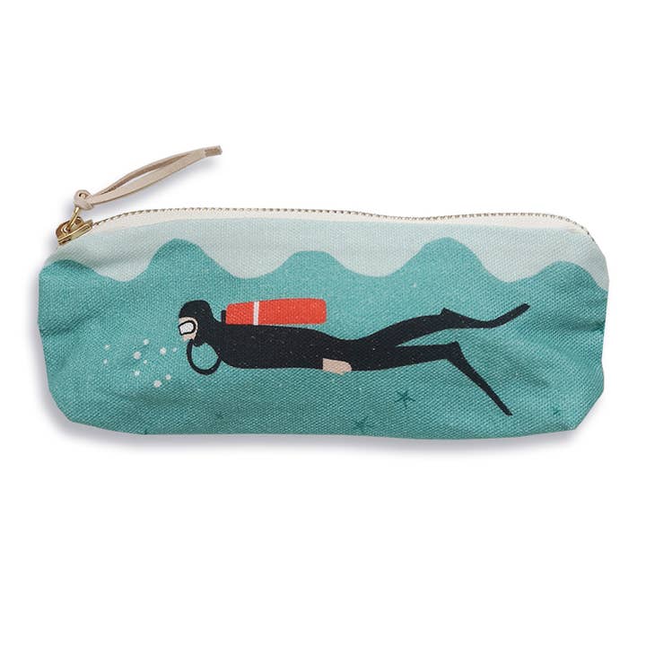 pleased to meet GmbH - Wholesale Pouch - Women's - Mermaid with Diver Slim Pouch1