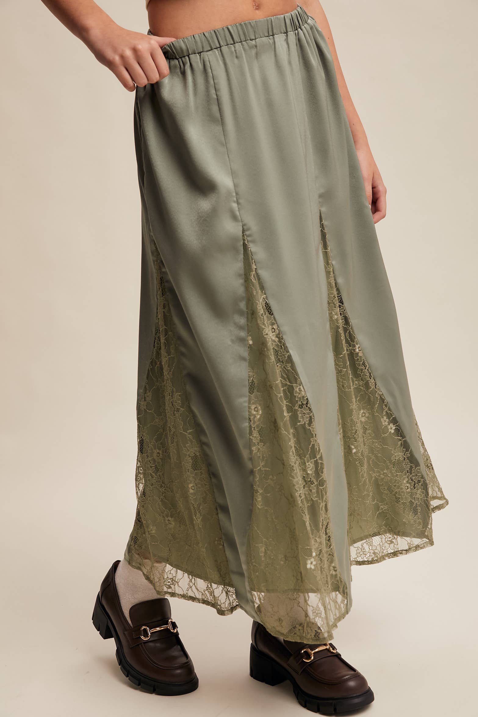 Listicle – wholesale Skirt – Women’s – Lace Inset Satin Midi Skirt LSK027216