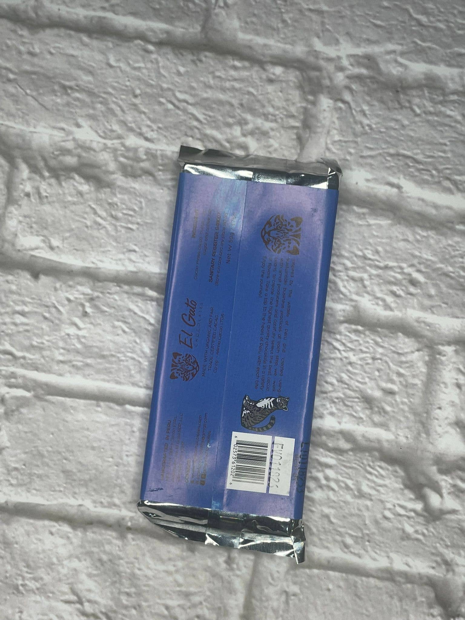 El Gato Chocolates - Wholesale Chocolate Bar - 50g Chocolate with Coffee Nibs 55% Cacao1