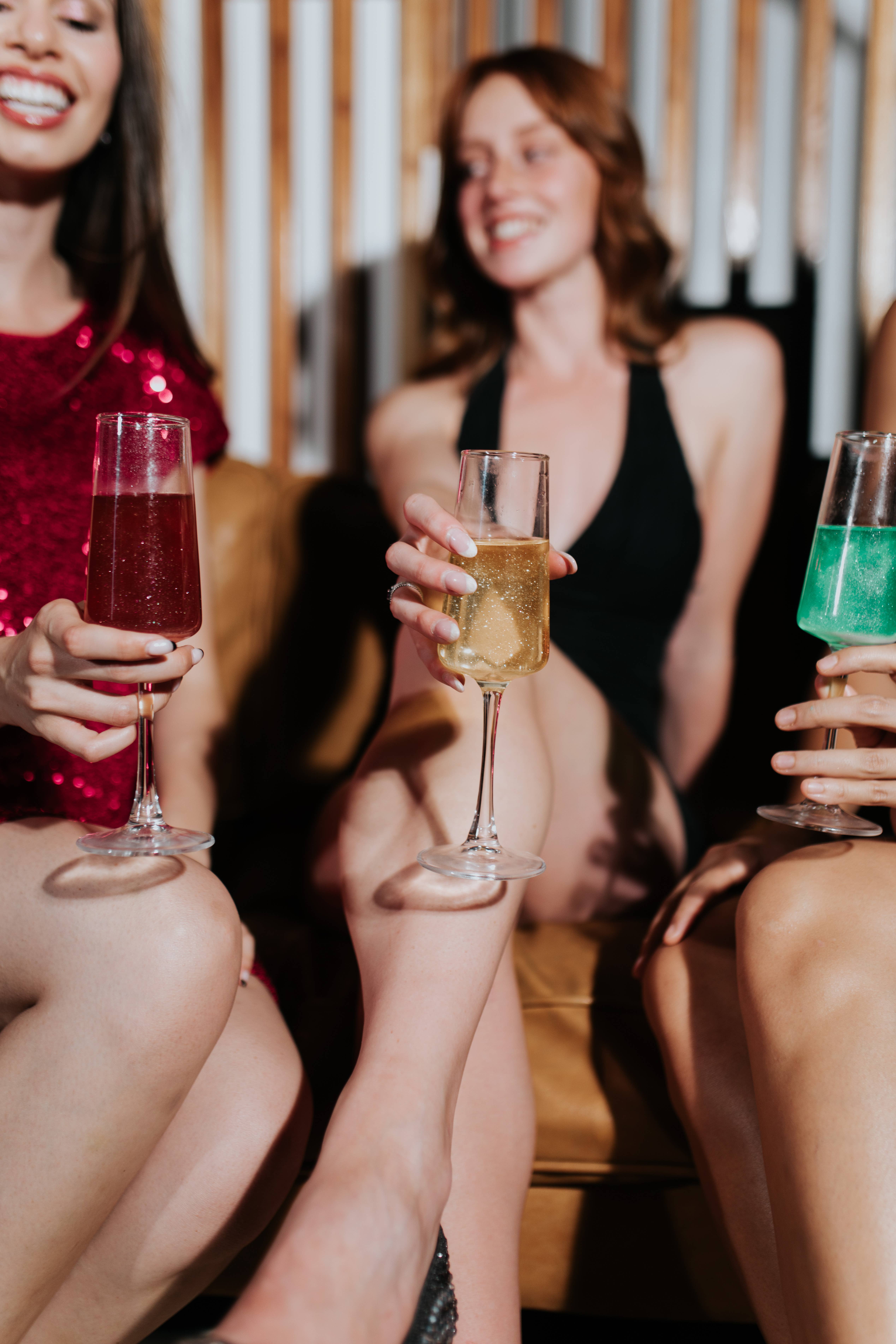 Glitter Faced - Wholesale Cocktail Mix/Syrup - Gold - Edible Glitter For Drinks6