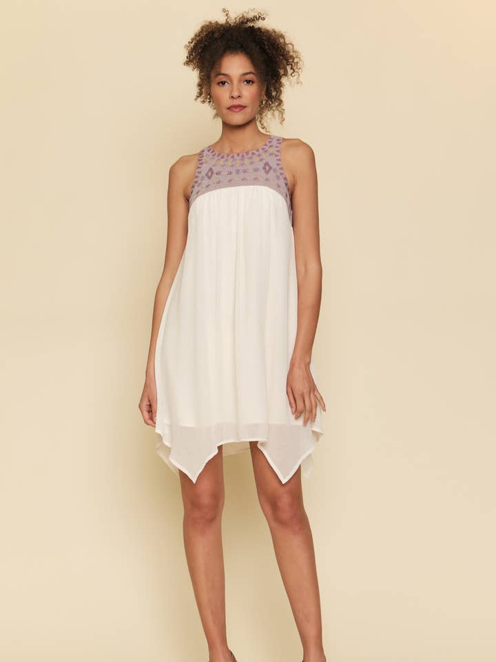 Mystree – Großhandel Kleid – Damen – 55448 Passe mit Stickerei6