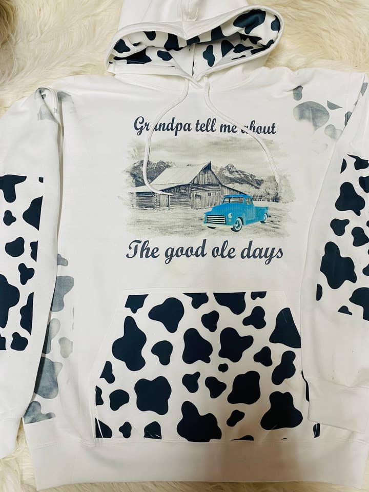 Gute alte Tage sublimierter Kapuzenpullover mit Kuhmuster für den Großhandel von Neat Creations
