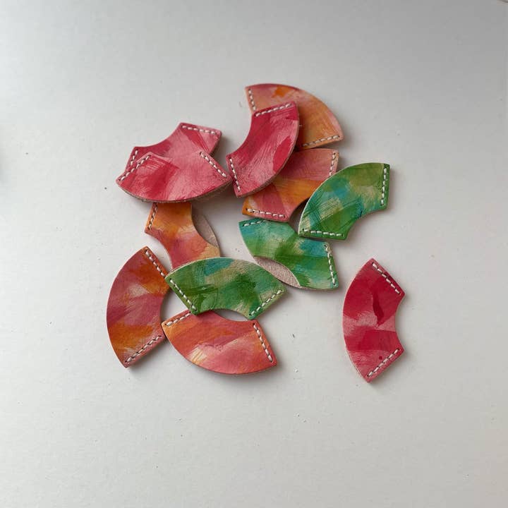 Leather Bookmark Corner for Book Lovers for wholesale by Blackbird Leather