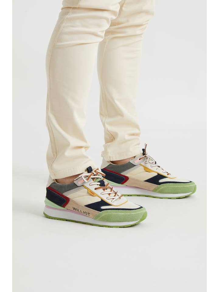 williot - Wholesale Lifestyle Sneakers - Men's - Golden Sneaker5