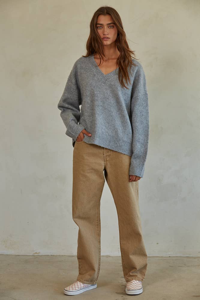 Heather Grey W1344 | Knit Sweater V-Neck Long Sleeve Pullover Top for wholesale on Faire1