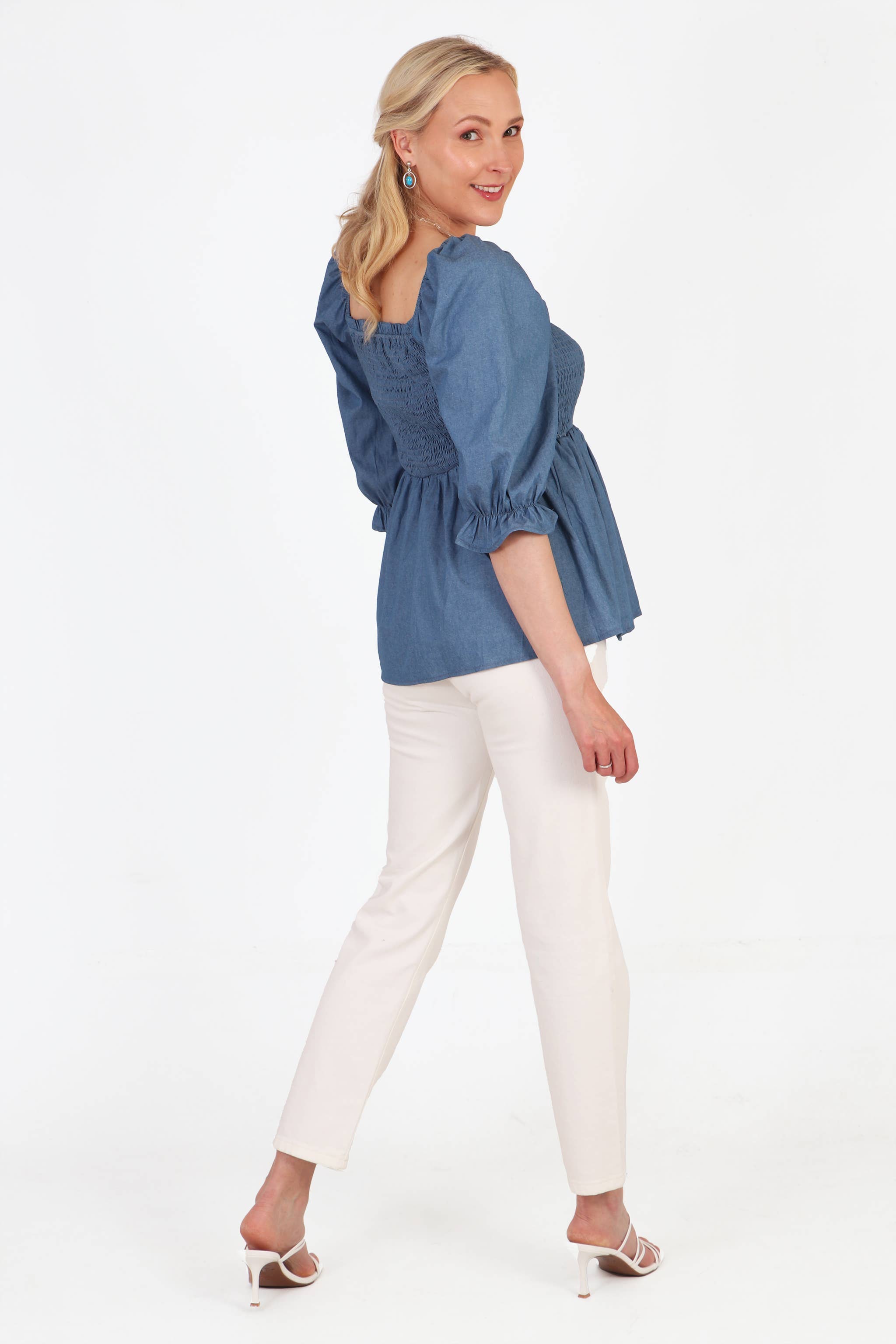Sarta – wholesale Blouse – Women’s – Denim Look Milkmaid Top with Puff Sleeves in Blue1
