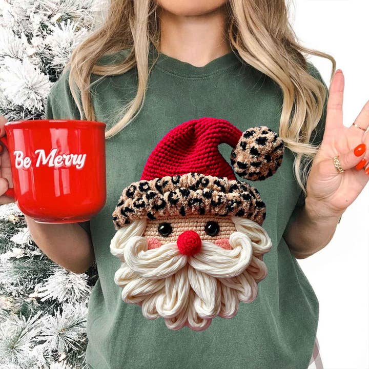 DLT Ecommerce - Wholesale T-Shirt (Graphic) - Women's - Santa Claus Head in Leopard Hat Shirt, Xmas Santa Sweater4