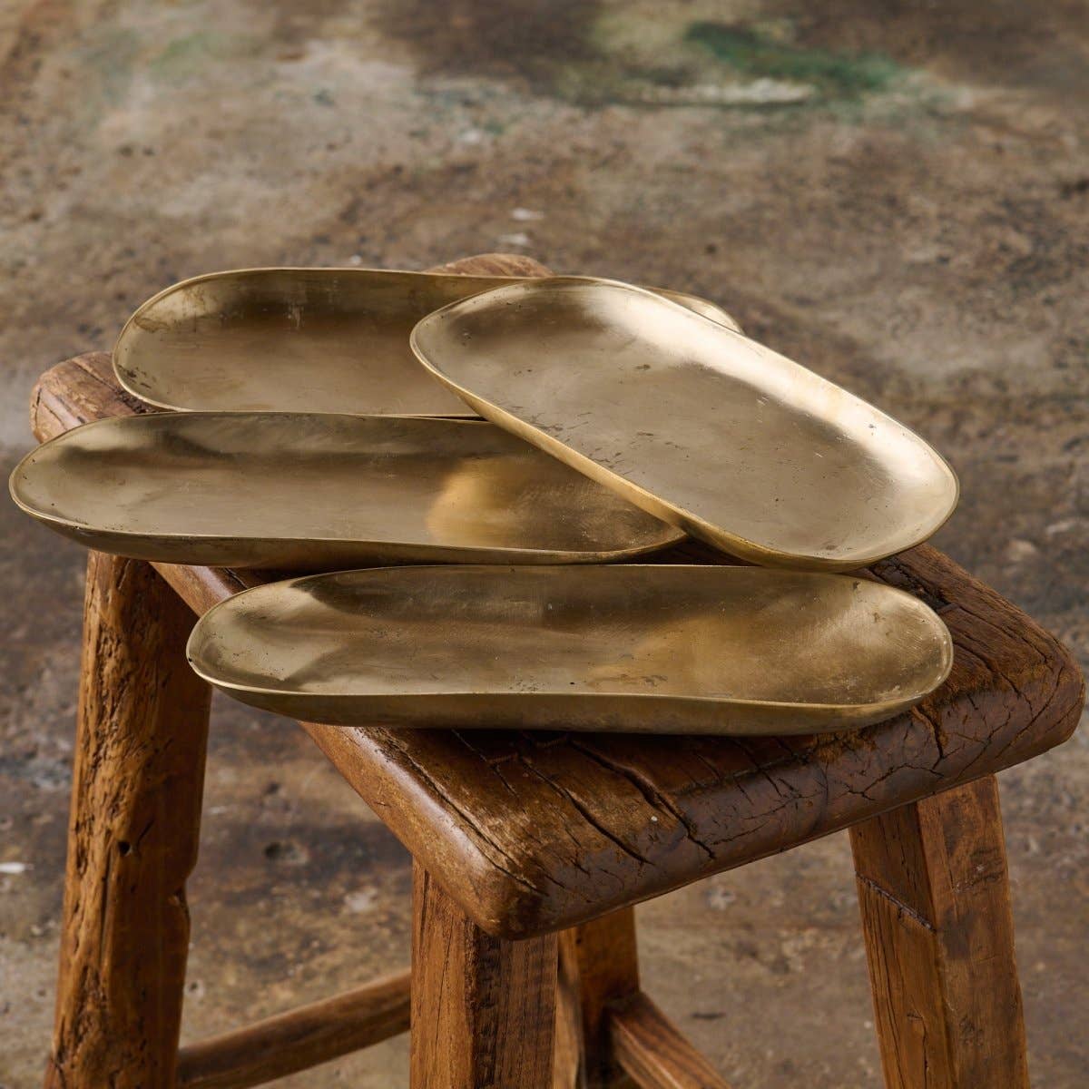 JADE AND MAY - Wholesale Decorative tray - Brass Tray3