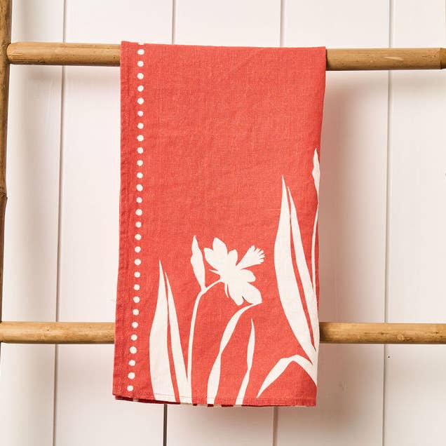 Tea Towel - Pure Linen - Daffodil Silhouette Rouge - Vibrant Kitchen Textile for wholesale by Tam Tam Paper & Cloth