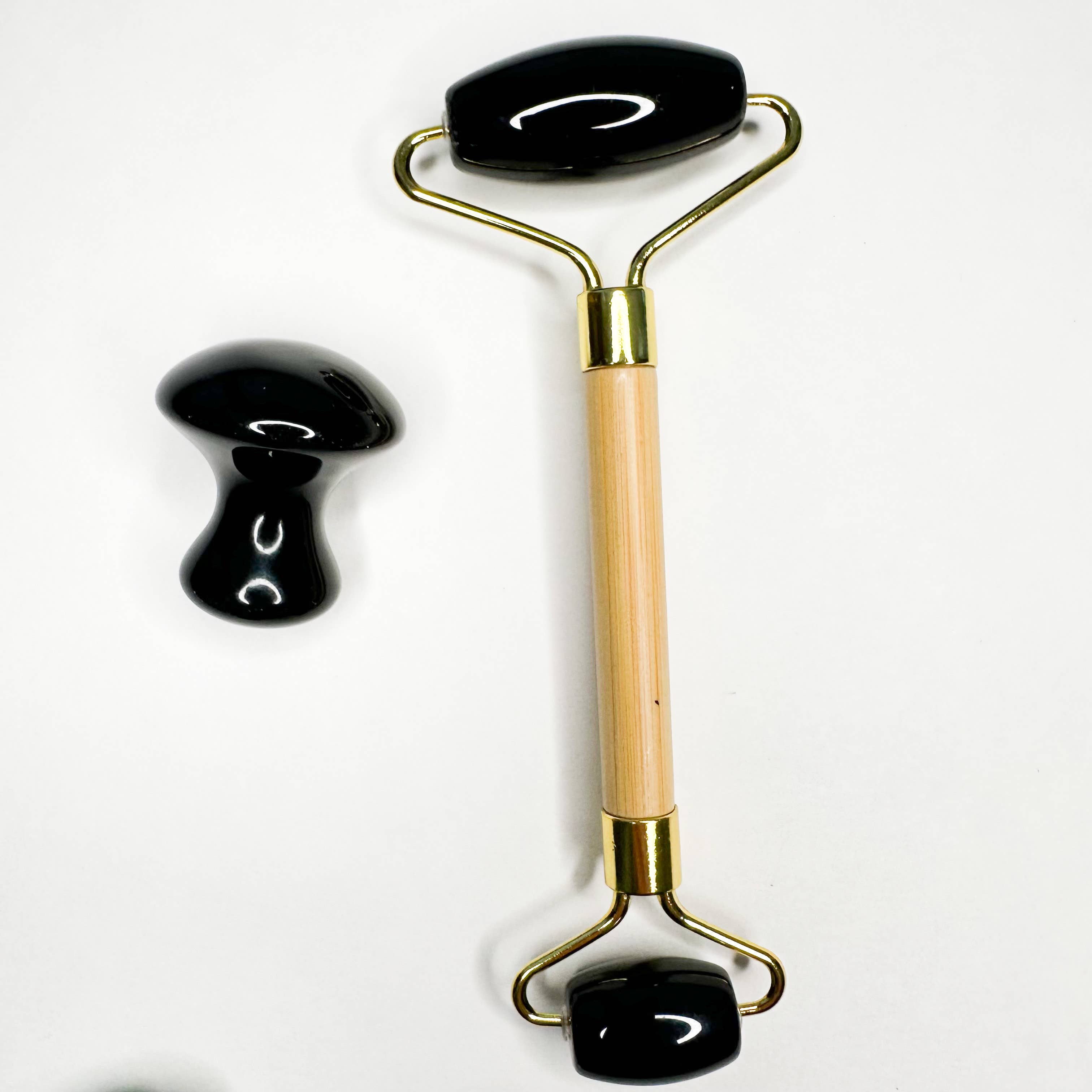 Smile Boutiques - Wholesale Face/Beauty Roller - Natural Gemstone Bamboo Facial Roller8