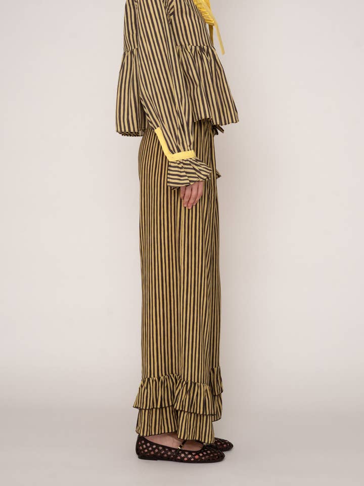 CARMEN SAYS - Wholesale Pants – Women's - Pantalones Palazzo a Rayas con Estrellas4