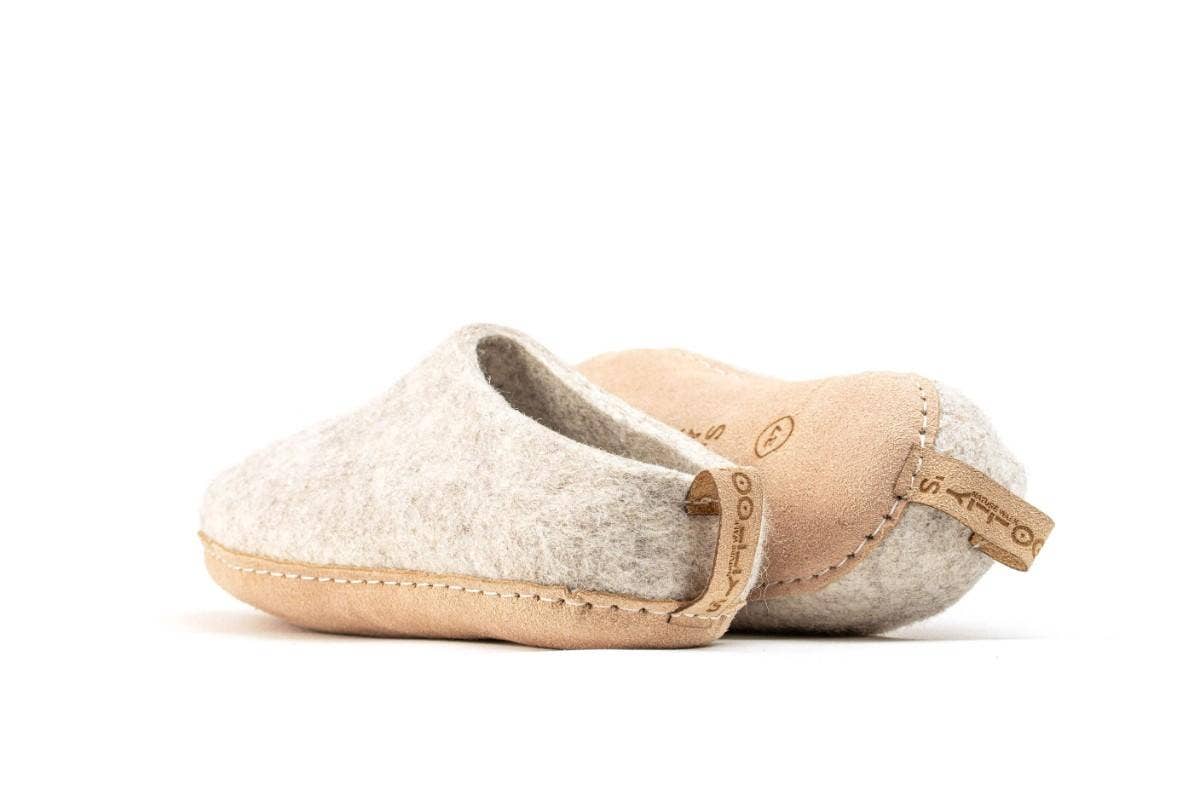 Woollyes Inc - Wholesale Slippers - Unisex - Indoor Open Heel Slippers With Leather Sole - Light Brown4