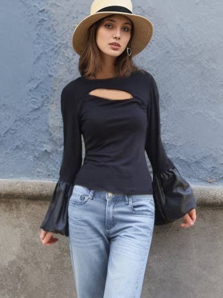 CAMISETA CLEO CON MANGAS DE BURBUJAS CON ORIFICIO FRONTAL (PIEL NEGRA Y NEGRA) -VT3382 para venta al por mayor de VAVA by Joy Han