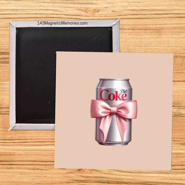 ÍMAN DE LATA DE COCA-COLA LIGHT - 2,5" por atacado de 143 Magnetic Memories