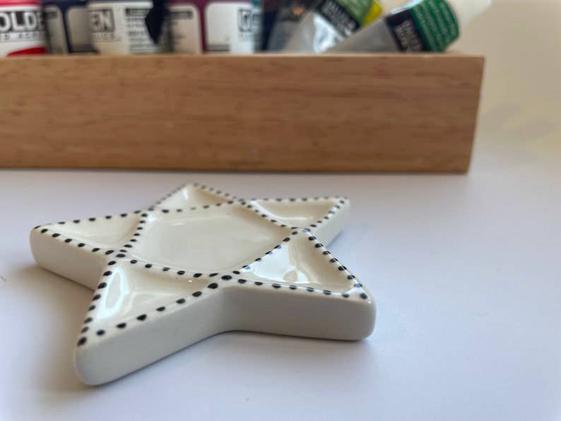 Muddy Ceramic Limited - Wholesale Palette/mixing tray - Star ceramic palette, pocket ceramic artists palette, handmade Watercolor palette, Ceramic watercolour palette, paint palette3