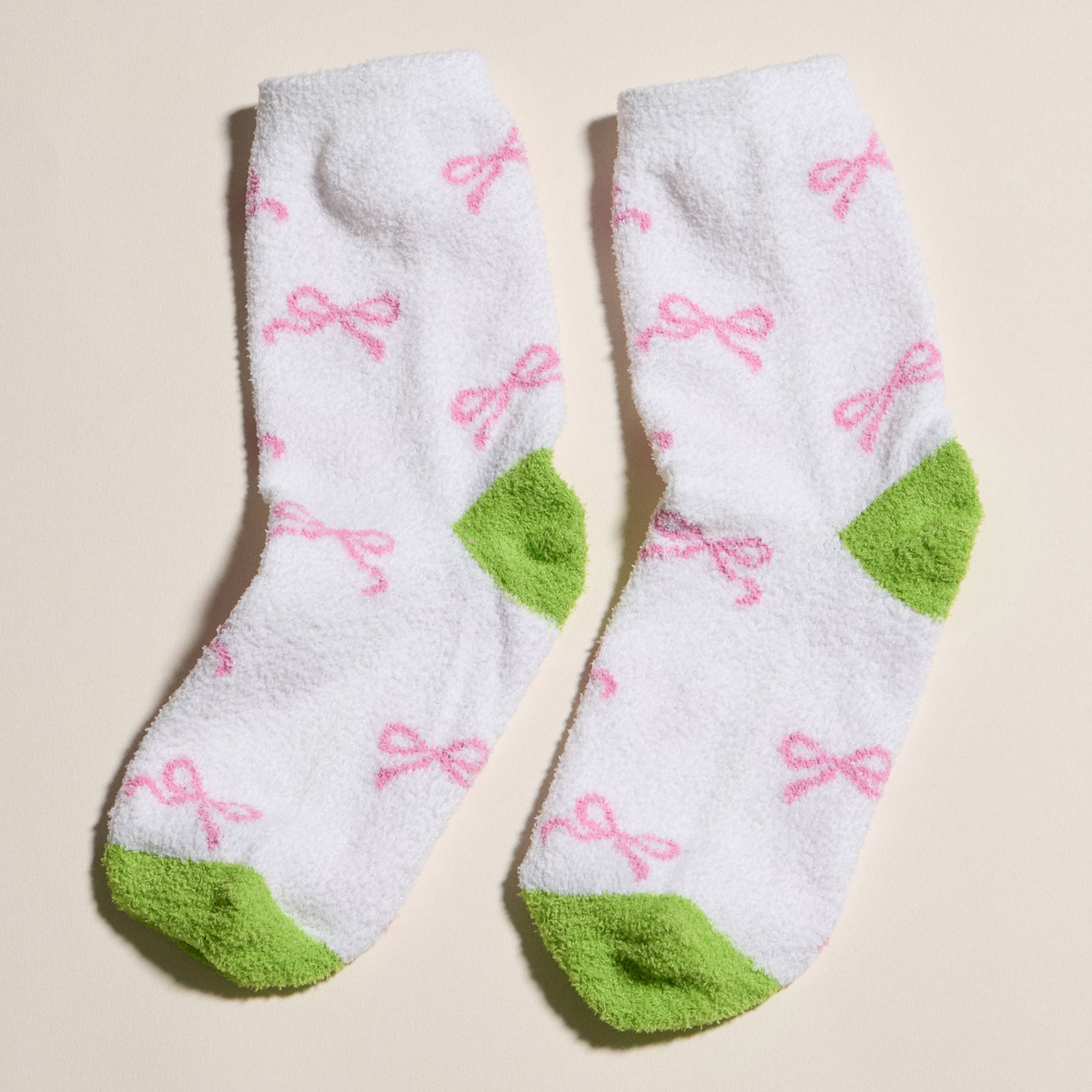 Hana - Wholesale Socks - Women's - Christmas Theme Printing Winter Fuzzy Cozy Socks (4 Pairs)8