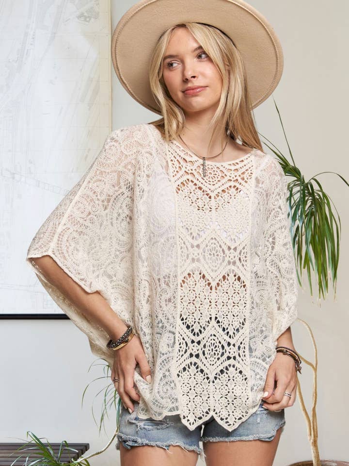 HÄKELSPITZENBLUSE MIT FLEDERMAUSÄRMELN - LET3615 für den Großhandel von Madelyn