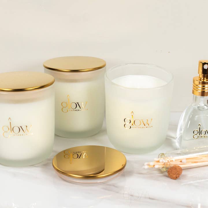 Velvet Cream Luxury Coconut Wax-Gold Top-8 0z for wholesale by GLOW Lather + Wick