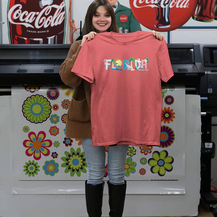 RetroPlanet - Wholesale T-Shirt (Graphic) - Unisex - Florida Whimsical Animals T-Shirt Adult Unisex Cotton S-2X4