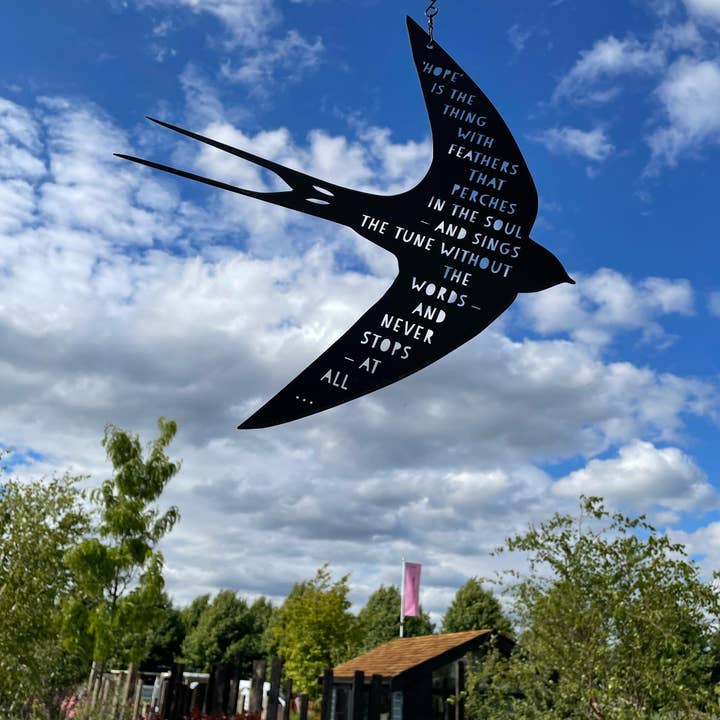 Pájaro - Golondrina - con poesía - La esperanza es lo que tiene plumas - Emily Dickinson para venta al por mayor de A Blackbird Sang