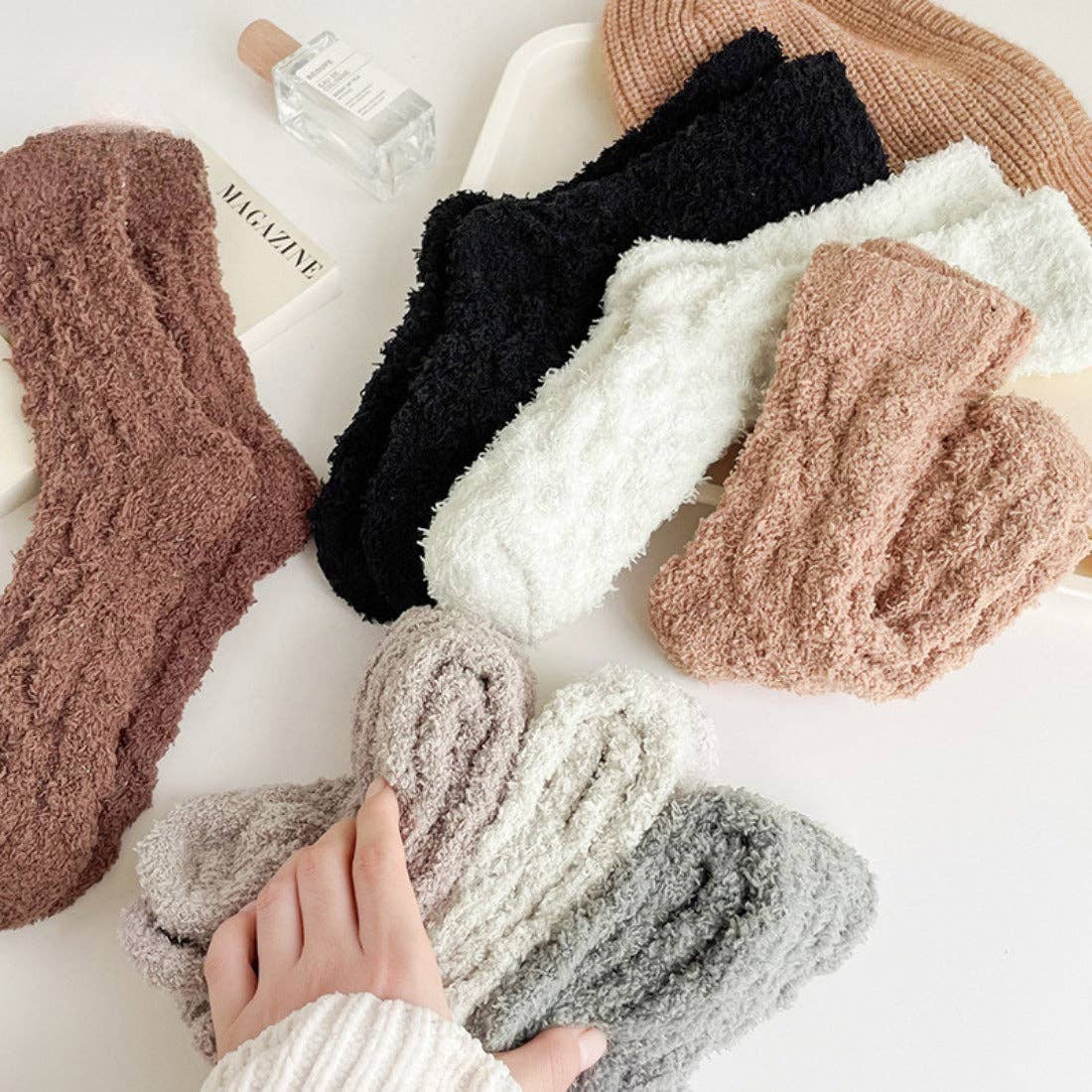 Funkyrel® Atzbranding Limited - Vendita all'ingrosso Calzini - Donna - Calze in pile coral morbido a tinta unita Rufia9