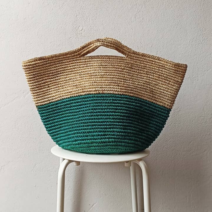 TRAMAE Hand basket bag/ Basket bag XL for wholesale by Mochila Milano by Silvia Ferrari