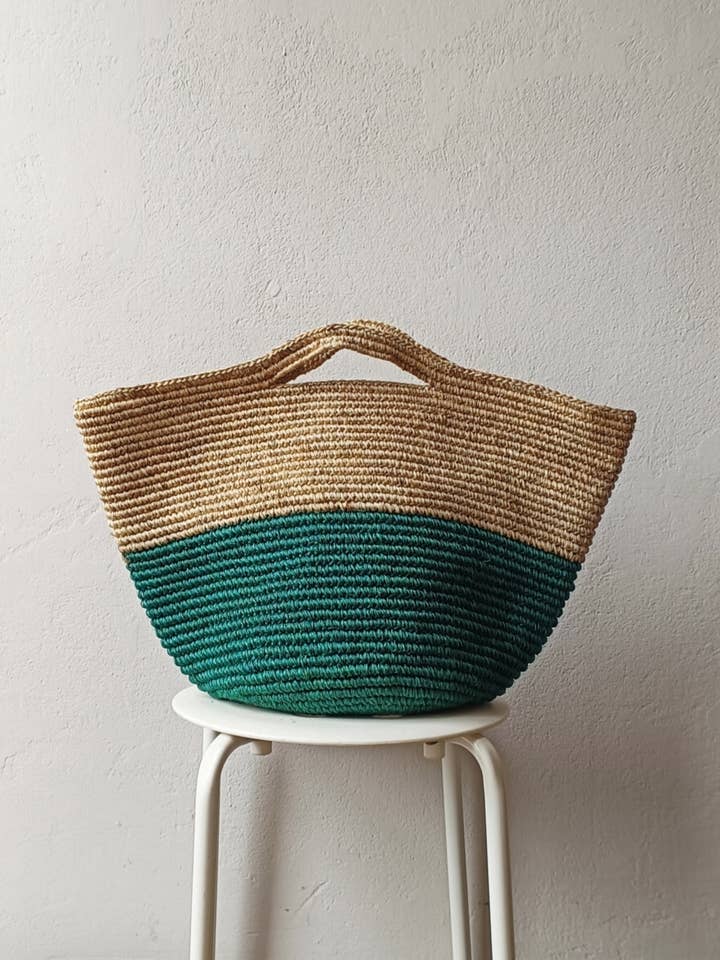 TRAMAE Hand basket bag/ Basket bag XL for wholesale by Mochila Milano by Silvia Ferrari