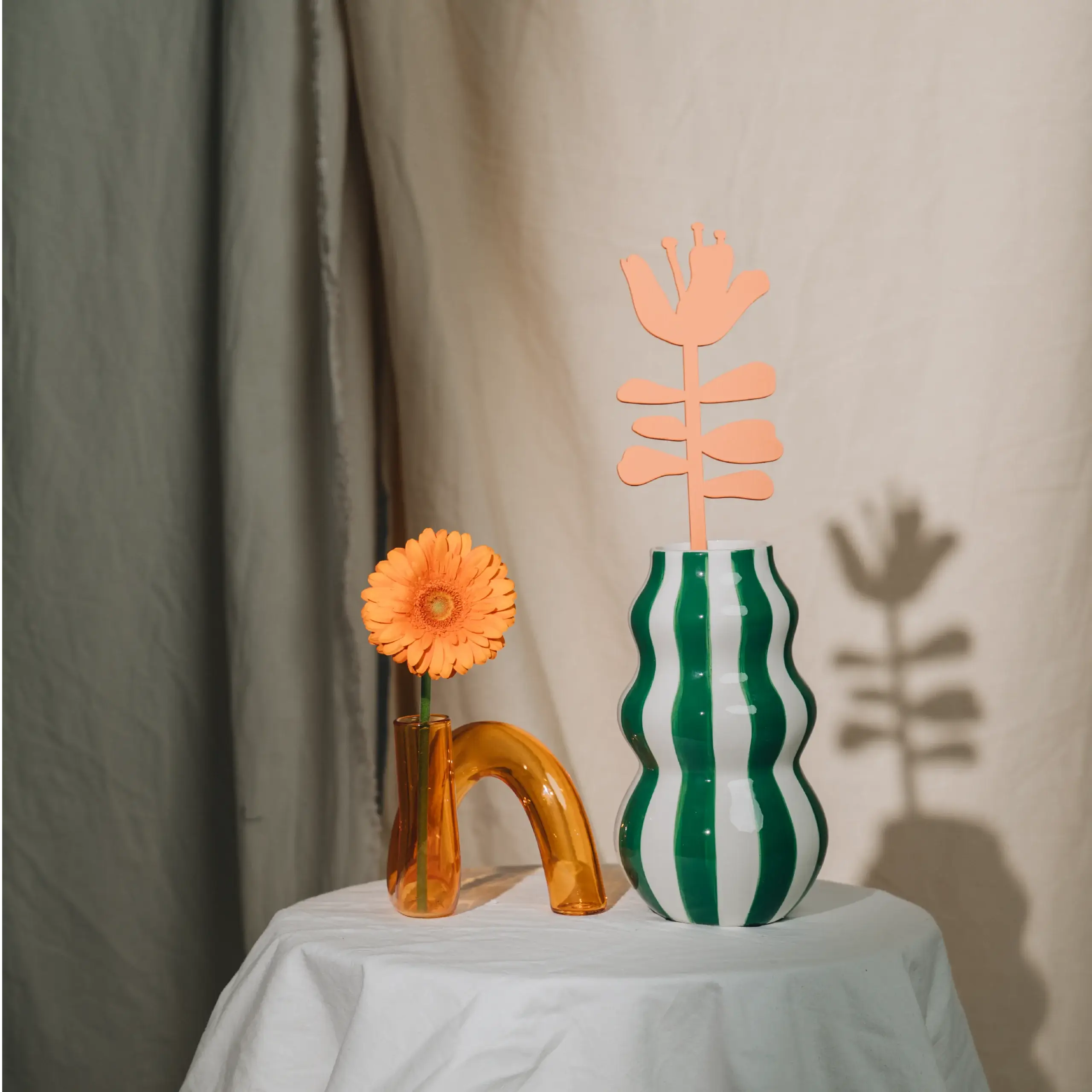 milin - Wholesale Decorative Figurine - HIBISKUS Wooden Flower Decor, housewarming Gift, Home Art1