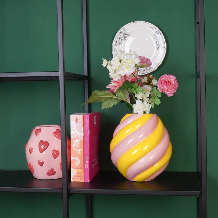 Housevitamin bv - Wholesale Vase - Flower Vase- Swirl Vase-Ceramic- Yellow/ Light Pink- 20x20x21,5 cm2