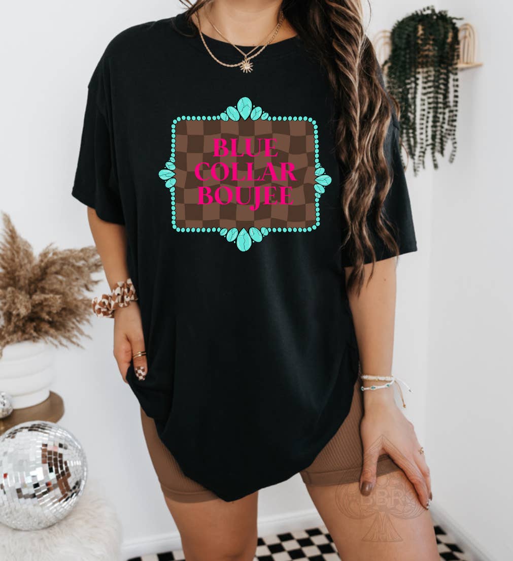 The Branded Blue Roan - Vente T-shirt sérigraphié – femme - Motif Boujee Western à col bleu et noir0