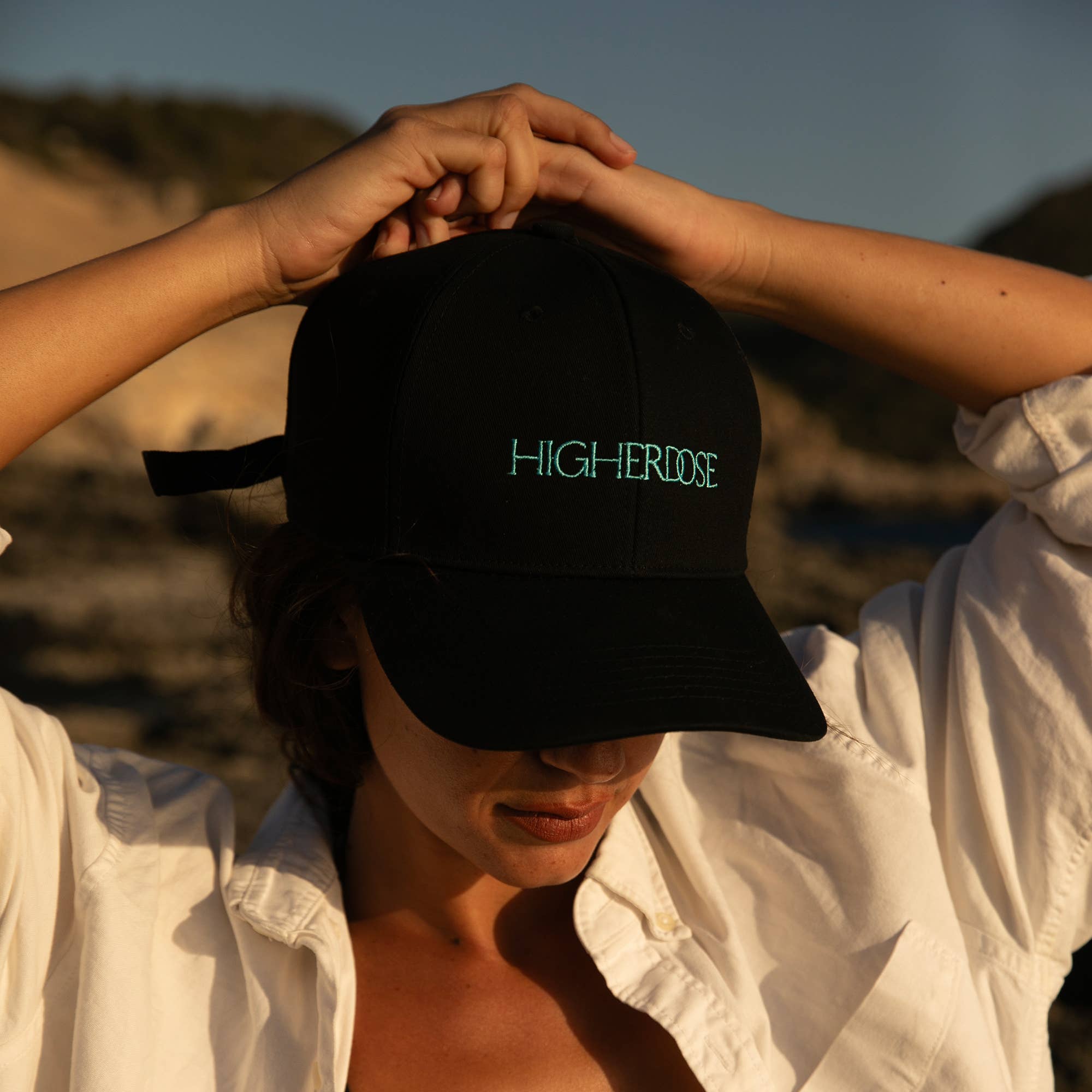 HigherDOSE - Vente Casquette de baseball – unisexe - Chapeau à lumière rouge HigherDose3