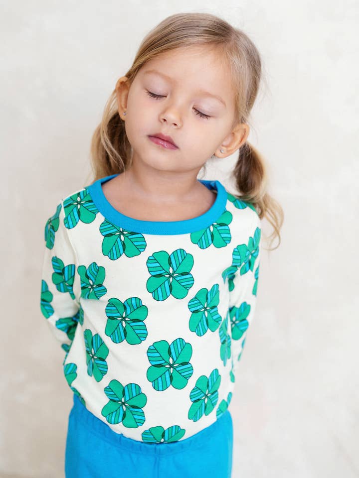 T-shirt Avery en coton biologique - Trèfle clair pour la vente par Ameelo