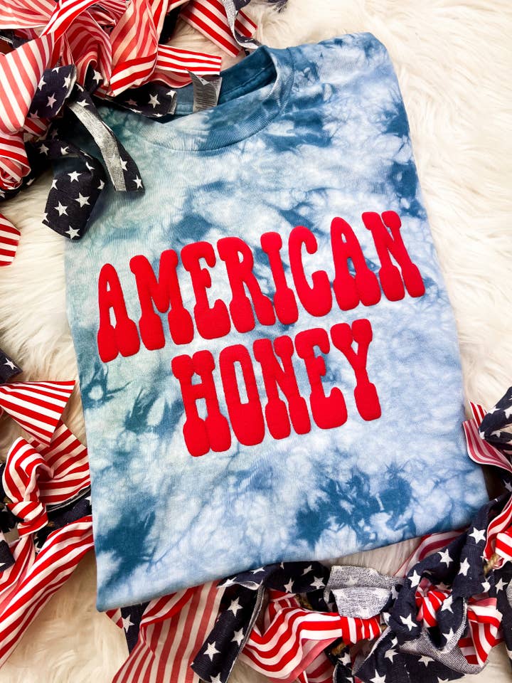 Hart and Hollow - Wholesale T-Shirt (Graphic) - Women's - American Honey Tee