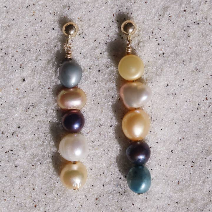 Party Wave Column Studs for wholesale by Essenshell