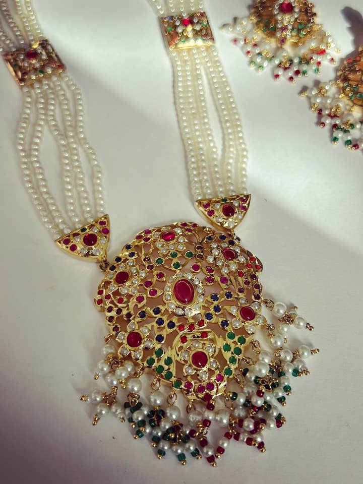 Ambiance de souci pour la vente par Saaj By G