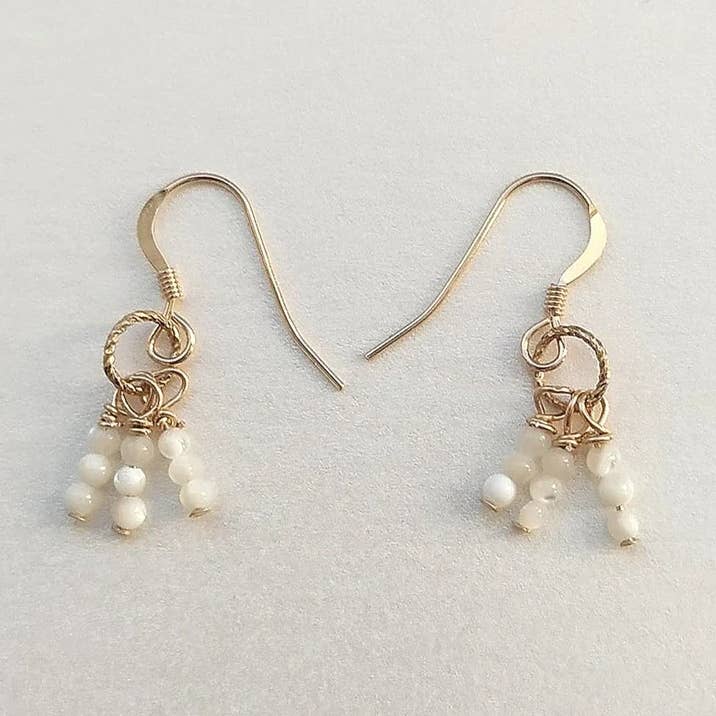 Oorbellen | 14K Gold Filled (gerecycled) & Parels voor wholesale door NŪR