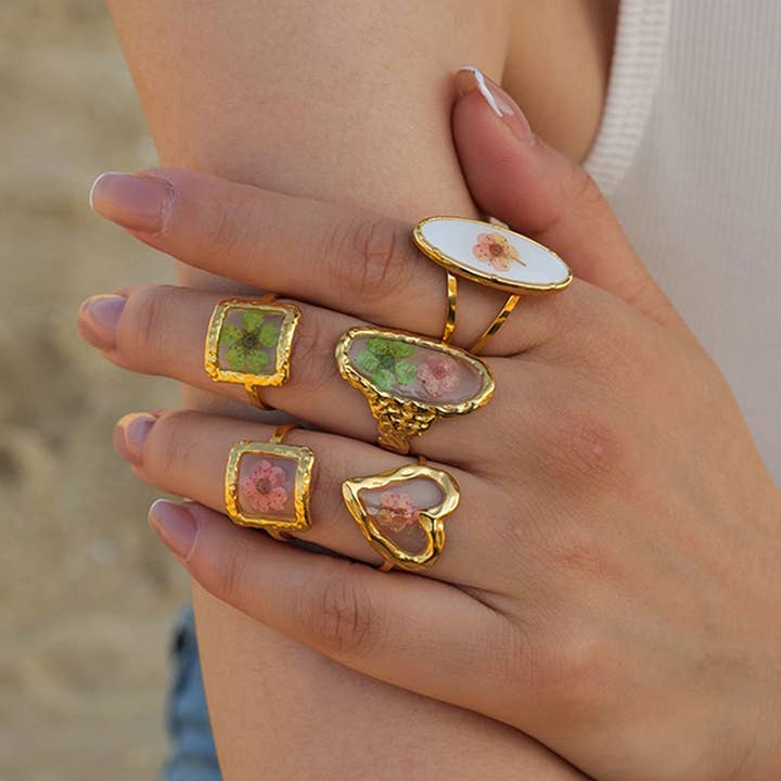 ACCITY - Wholesale Cocktail/Statement Ring - IMMORTAL FLOWER STAINLESS STEEL RINGS FOR WOMEN_CWAJE0610