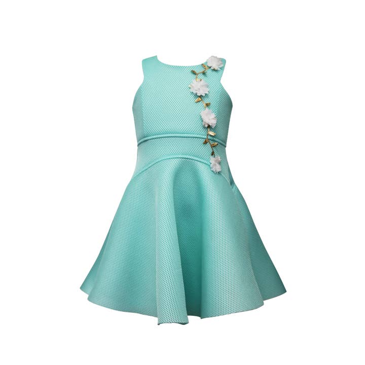 Perforiertes griechisches Taucherkleid für den Großhandel von Ava & Yelly