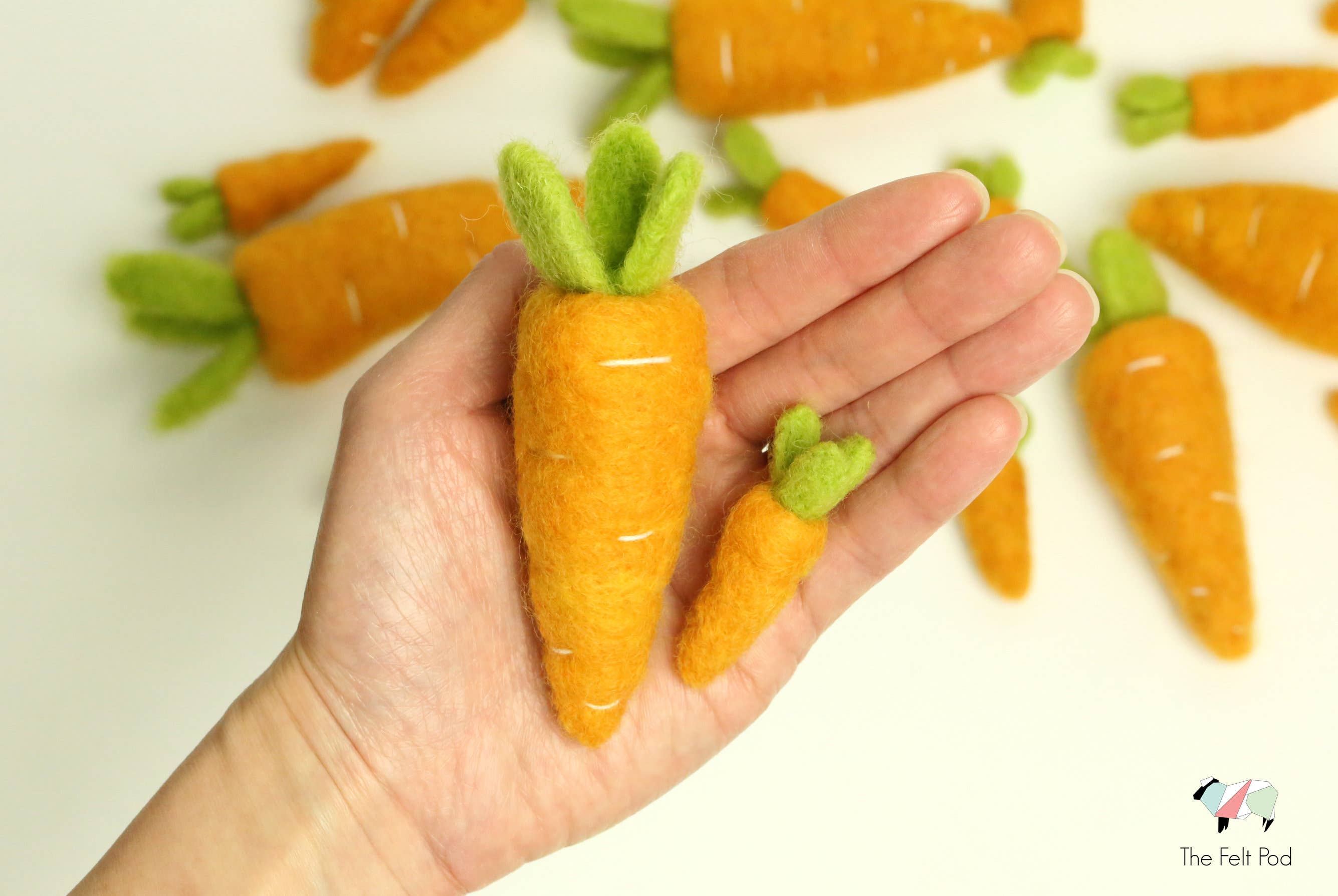 The Felt Pod - Vente Décorations de table - Carottes en feutre - grandes4
