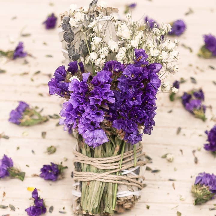 Floral Sage "Aura" Spiritual, Energy, Cleanse Bundle for wholesale by Sarimoire
